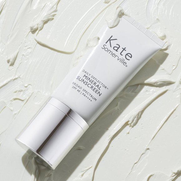 NIB Kate Somerville Daily Deflector Mineral Face Sunscreen SPF 40 PA++++, 1.7 oz - Picture 6 of 10